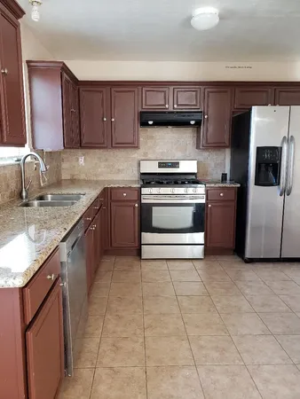 $1,800 | 16123 Catbird Court, Humble, TX 77396