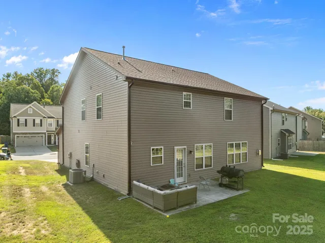 $435,000 | 271 Moonstone Court, Gibsonville, NC 27249