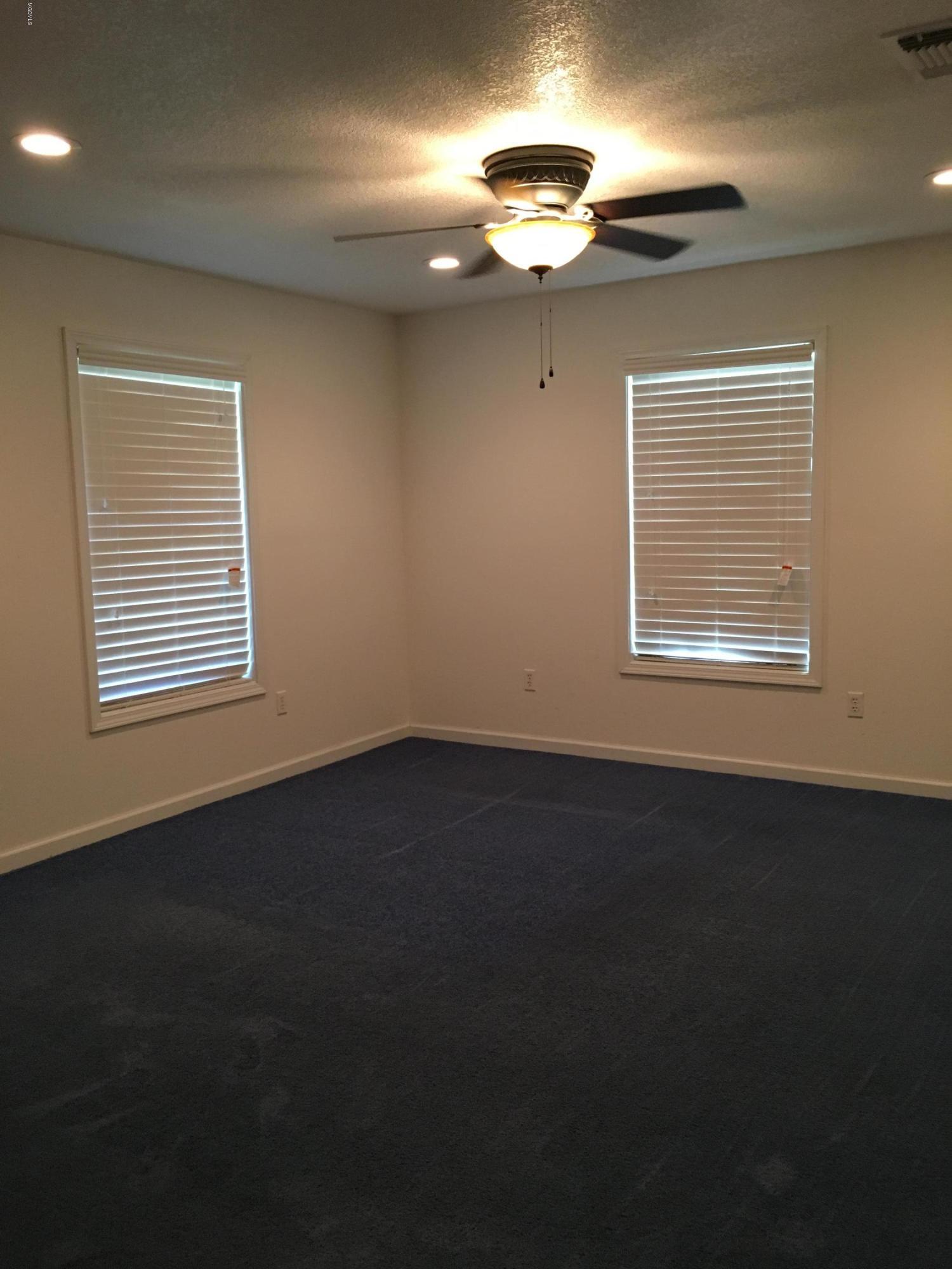 13345 Byron Road Gulfport, MS 39503 - Photo 19 of 26 IMG_0454
