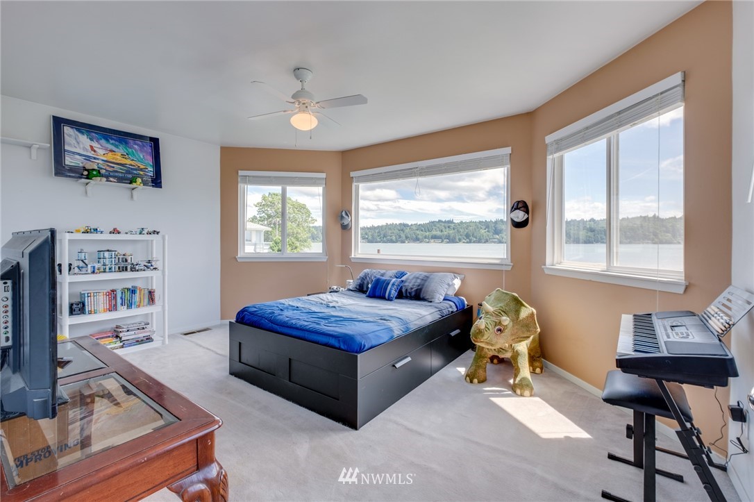 671 Northeast Gladwin Road Belfair, WA 98528 - Photo 16 of 24 Gallery Image 16