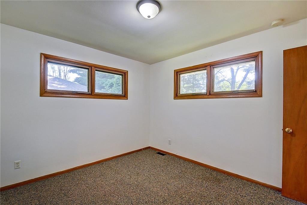 7055 Allisonville Road Indianapolis, IN 46220 - Photo 17 of 27 Gallery Image 17