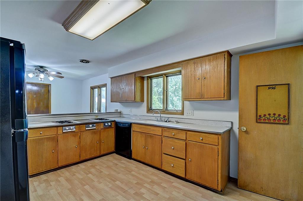 7055 Allisonville Road Indianapolis, IN 46220 - Photo 7 of 27 Gallery Image 7