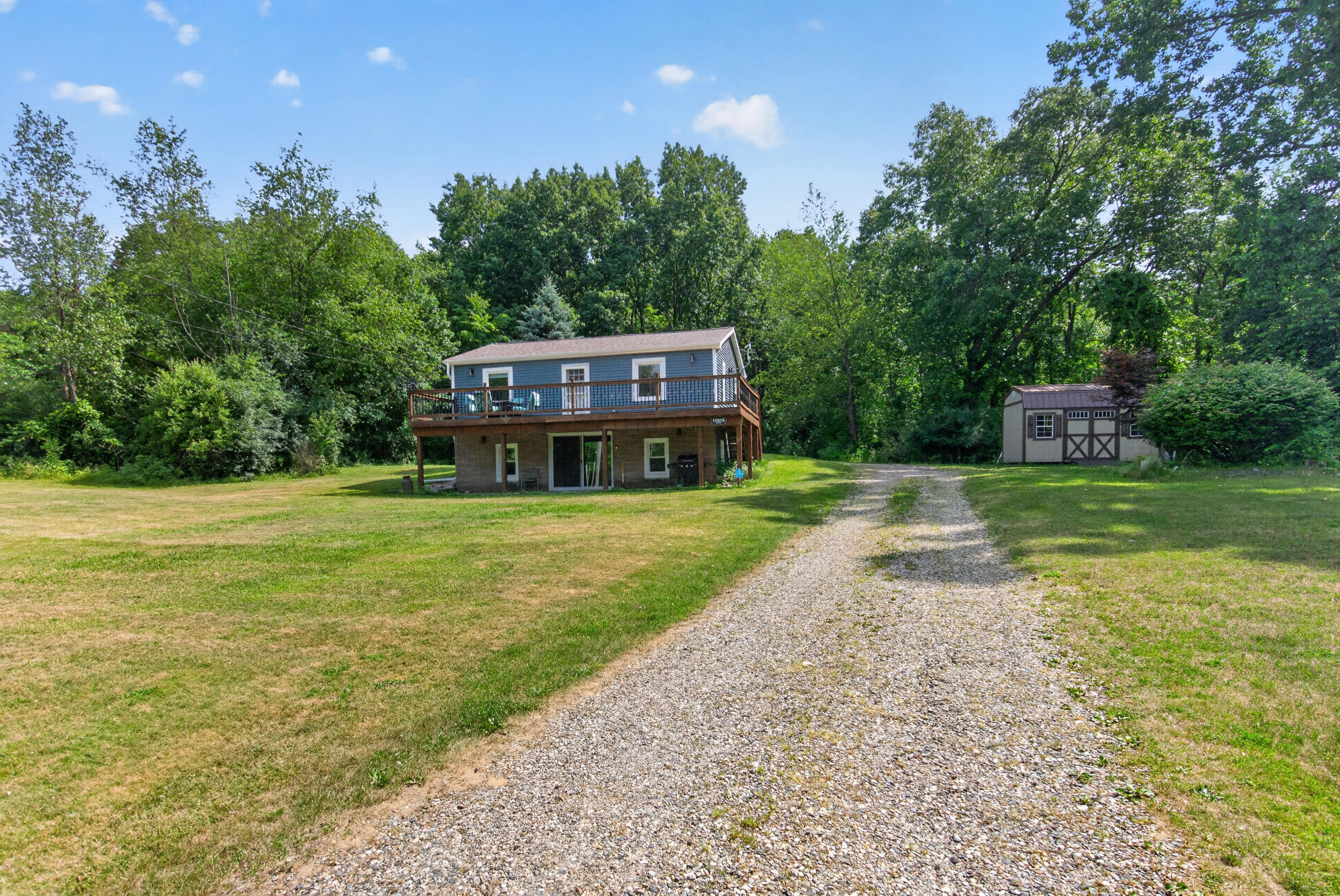 10932 Baker Road Jerome, MI 49249 - Photo 6 of 56 6_10932 baker rd jerome mi - 00054