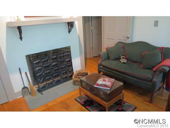 146 Allen Road Brevard, NC 28712 - Photo 17 of 24 Gallery Image 17