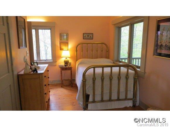 146 Allen Road Brevard, NC 28712 - Photo 18 of 24 Gallery Image 18