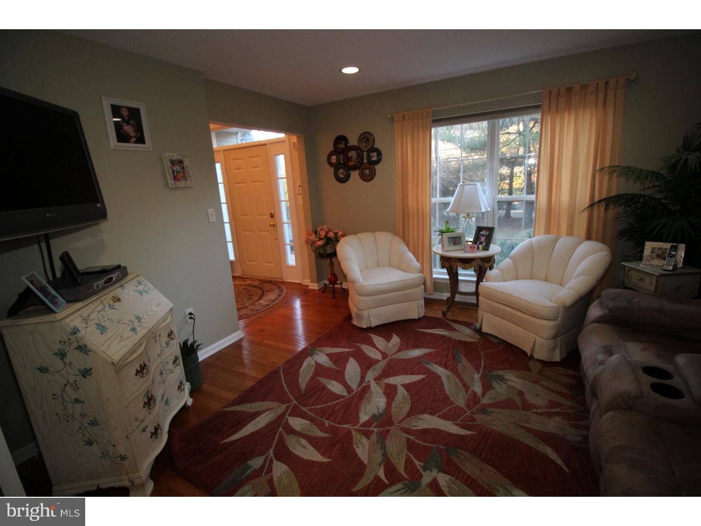 89 Dolington Road Yardley, PA 19067 - Photo 11 of 24 Gallery Image 11