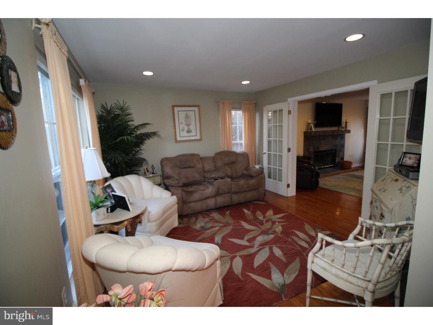 89 Dolington Road Yardley, PA 19067 - Photo 10 of 24 Gallery Image 10