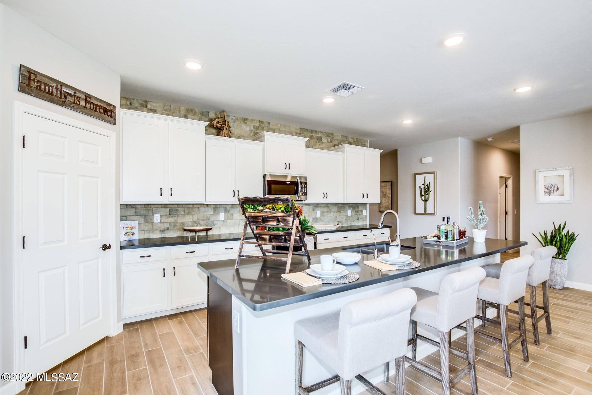 10143 North Smooth Agave Loop Marana, AZ 85653 - Photo 9 of 48