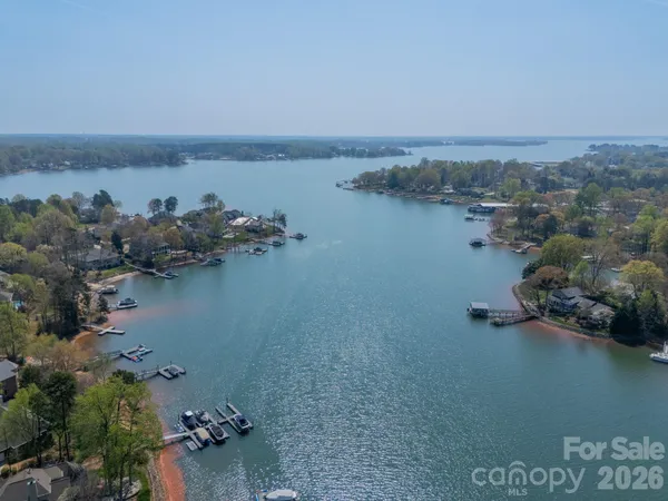 $1,450,000 | 126 Patience Pl Lane, Mooresville, NC 28117