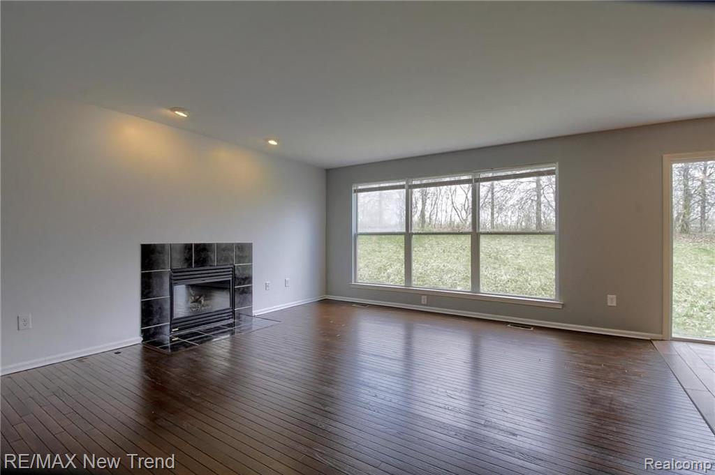 767 Woodfield Way Rochester Hills, MI 48307 - Photo 17 of 29