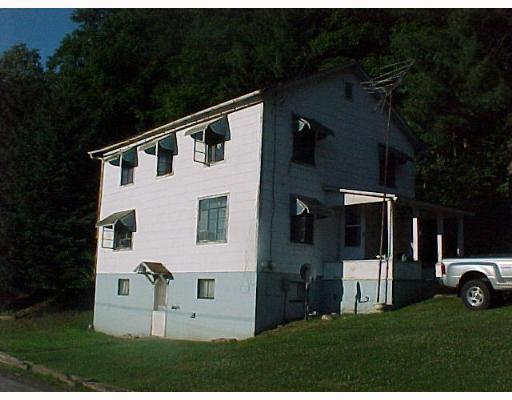 1314 Toms Run Road Holbrook, PA 15341 - Photo 1 of 6 Exterior Front.