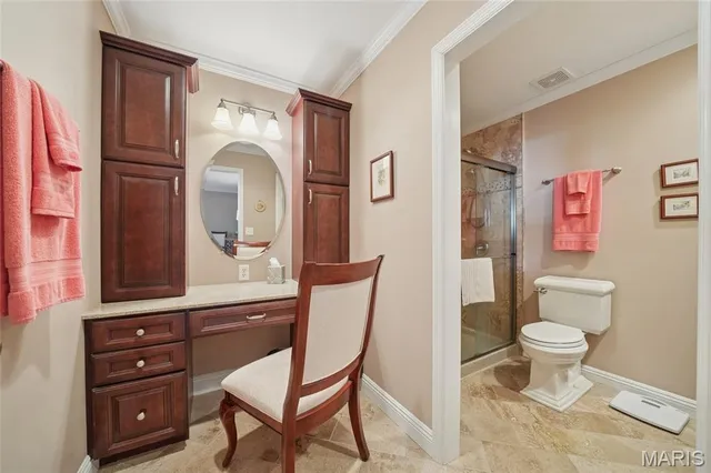 $475,000 | 1047 Camargo Drive, Ballwin, MO 63011