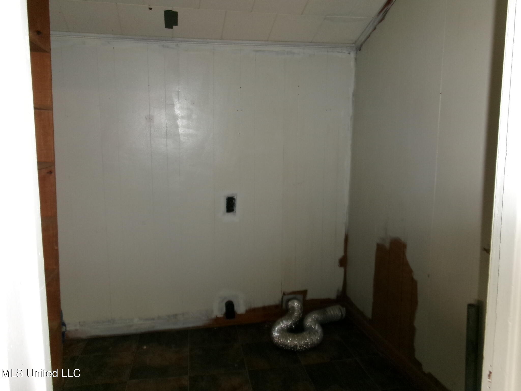 3807 Front Street Silver Creek, MS 39663 - Photo 16 of 21 101_0294