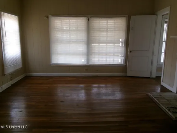 $65,000 | 3807 Front Street, Silver Creek, MS 39663