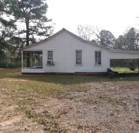 $65,000 | 3807 Front Street, Silver Creek, MS 39663