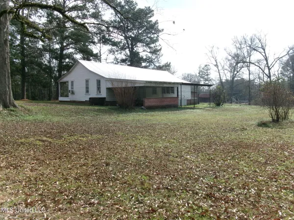 $65,000 | 3807 Front Street, Silver Creek, MS 39663