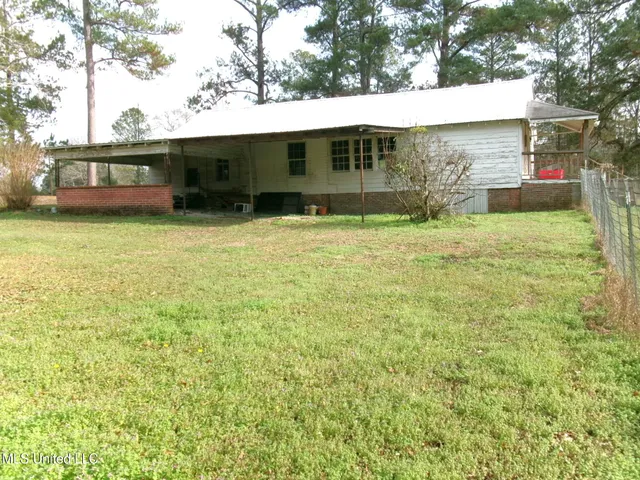 $69,000 | 3807 Front Street, Silver Creek, MS 39663