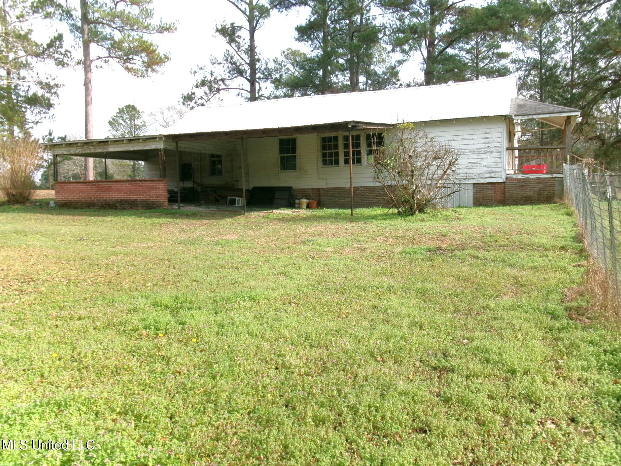 3807 Front Street Silver Creek, MS 39663 - Photo 5 of 21 101_0330