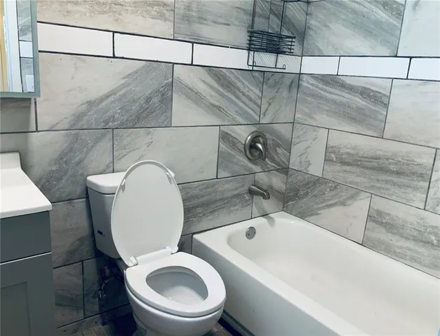 $259,000 | 7 Sun Country Court, Eustis, FL 32735