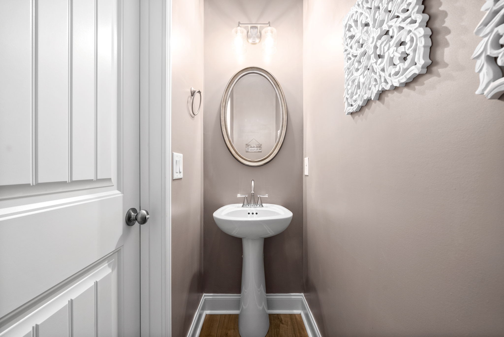 2251 Allen-Griffey Road Clarksville, TN 37042 - Photo 16 of 31 a bathroom with a sink and a mirror