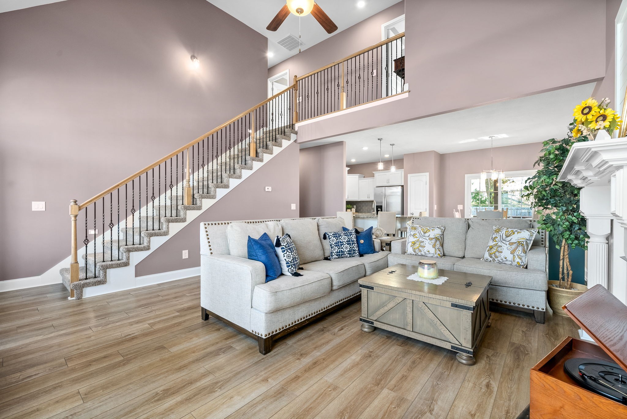 2251 Allen-Griffey Road Clarksville, TN 37042 - Photo 10 of 31 a living room with furniture and wooden floor