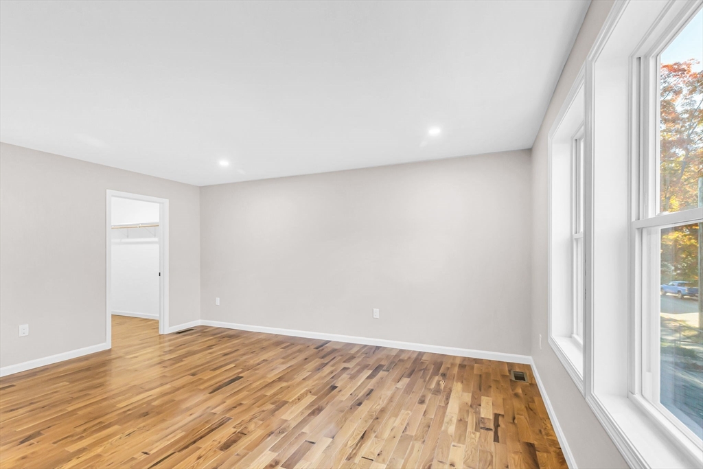 136 Orchard Street Springfield, MA 01107 - Photo 25 of 42 Gallery Image 25