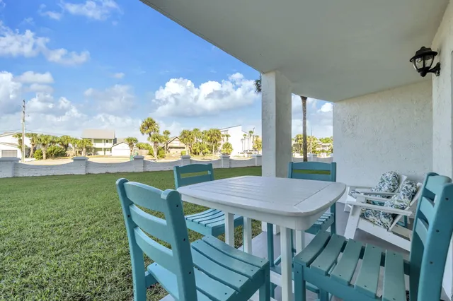 $300,000 | 909 Santa Rosa Boulevard, Unit 515, Fort Walton Beach, FL 32548