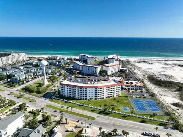 $300,000 | 909 Santa Rosa Boulevard, Unit 515, Fort Walton Beach, FL 32548
