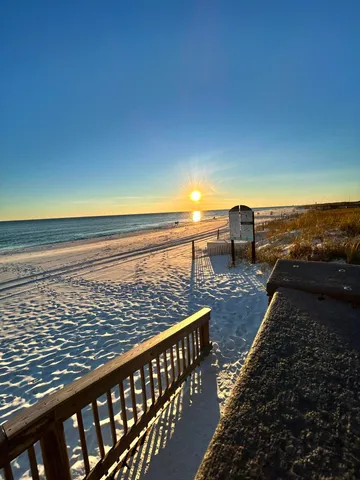 $300,000 | 909 Santa Rosa Boulevard, Unit 515, Fort Walton Beach, FL 32548