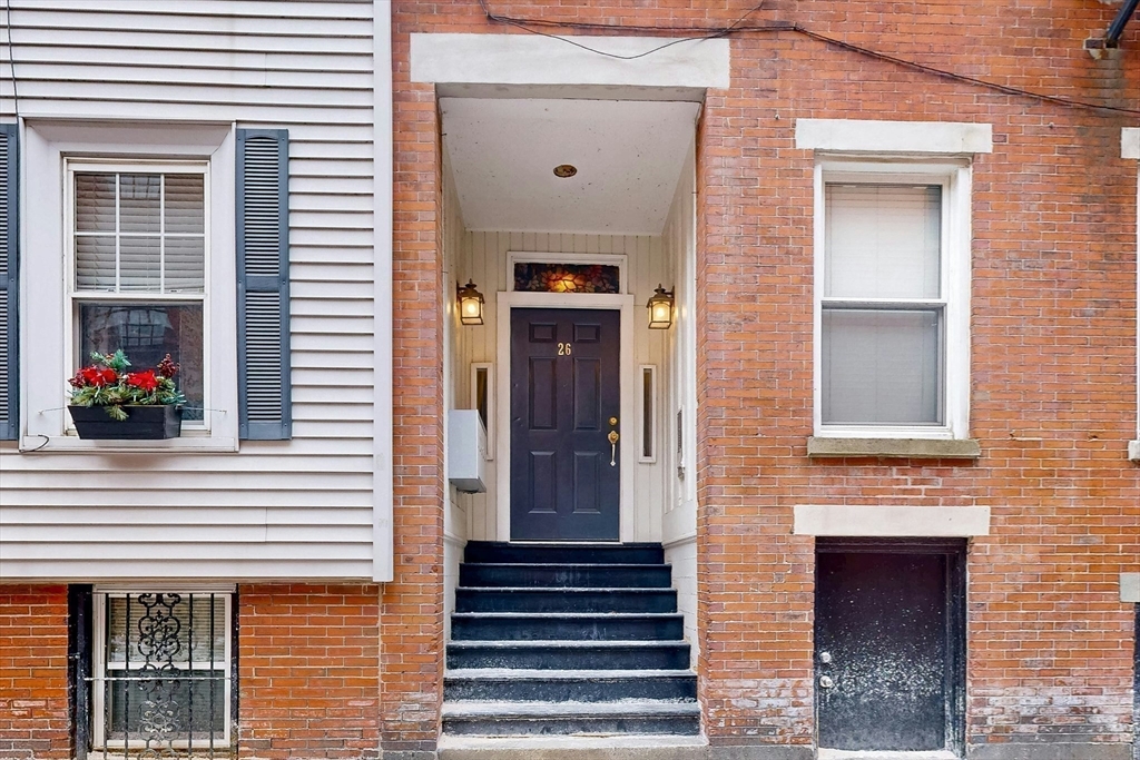 26 Unity Street, Unit 5 Boston, MA 02113 - Photo 12 of 15 a view of a entryway of the house front of house
