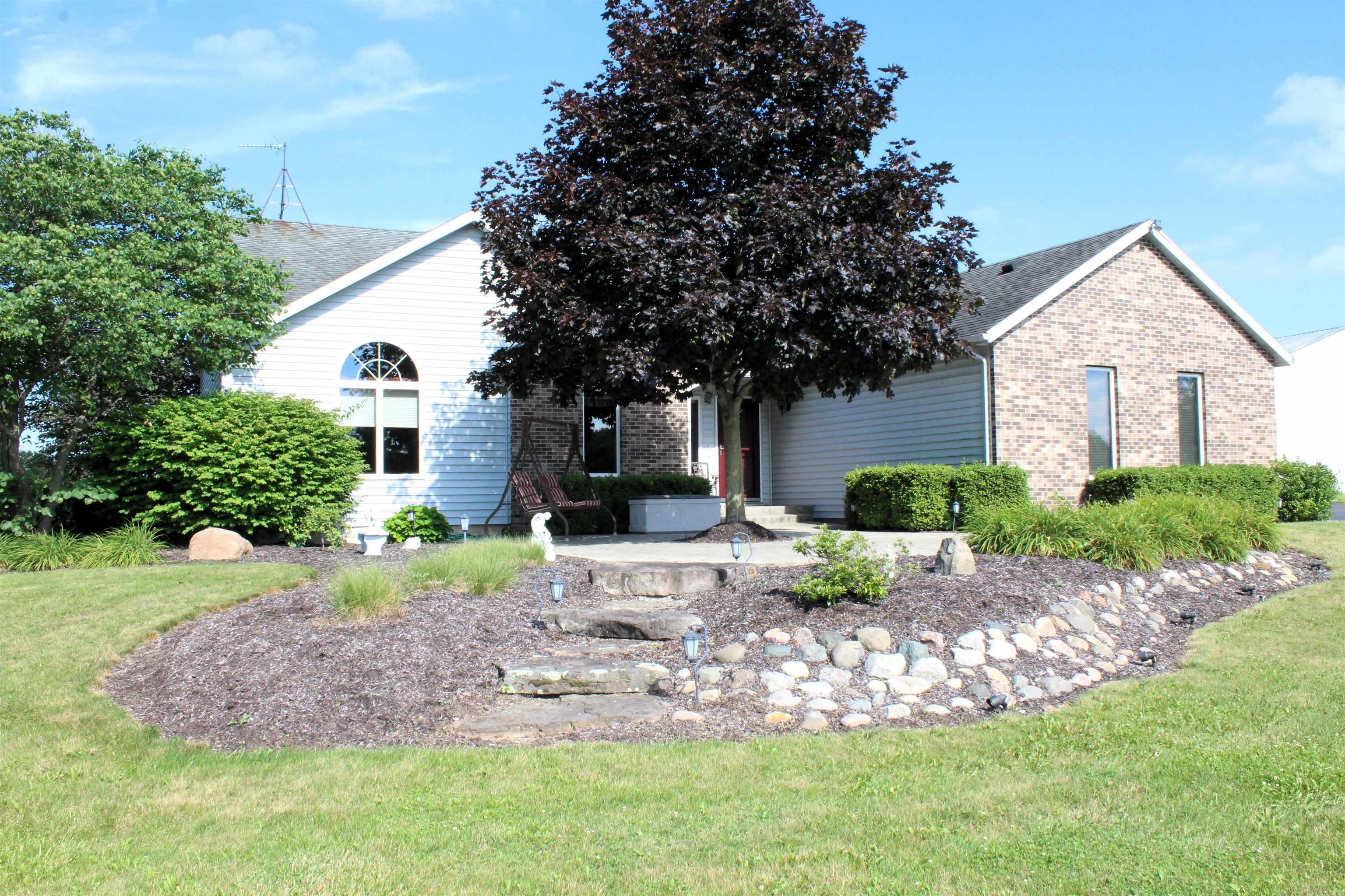 16935 Zubrick Road Roanoke, IN 46783 - Photo 1 of 35
