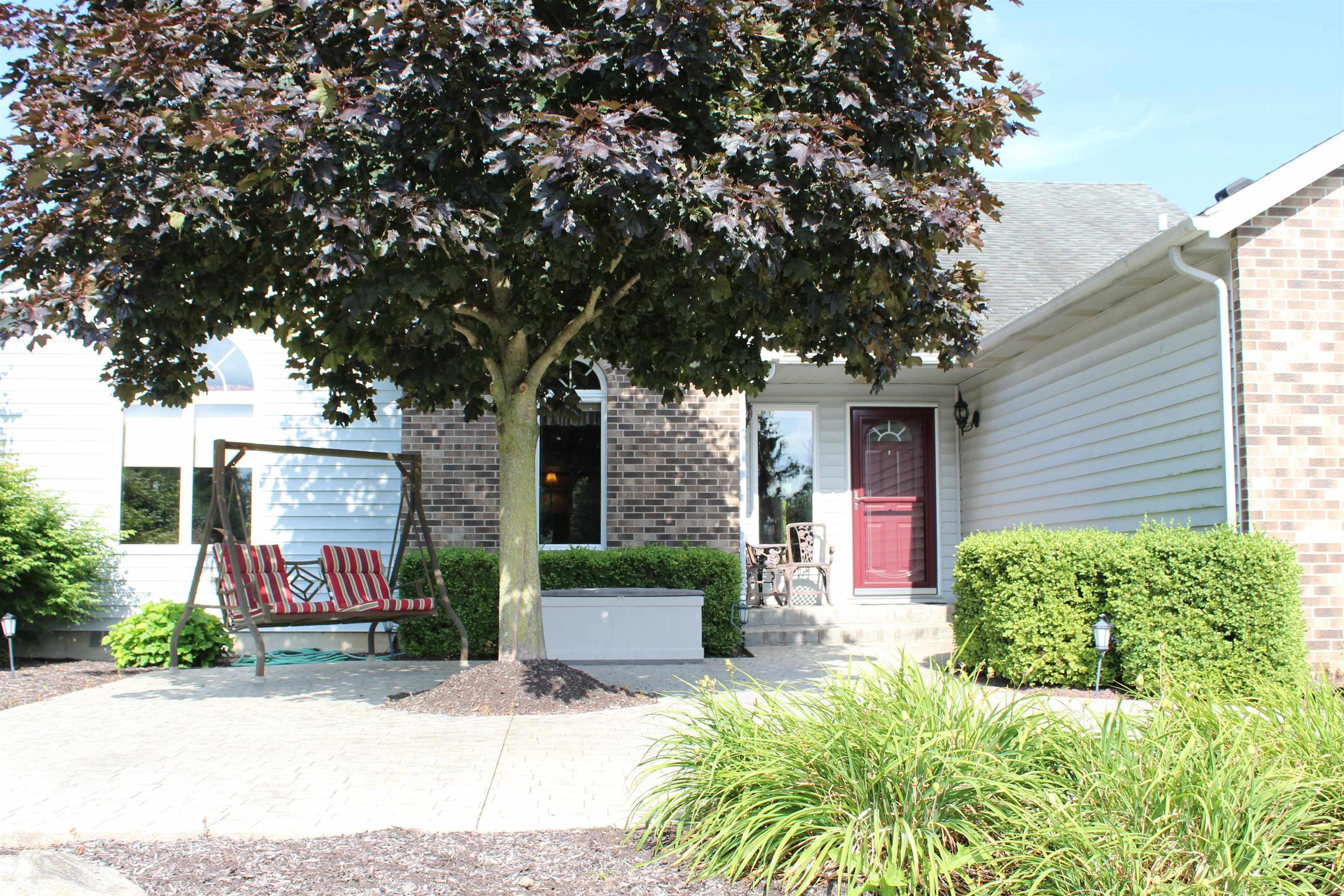 16935 Zubrick Road Roanoke, IN 46783 - Photo 2 of 35