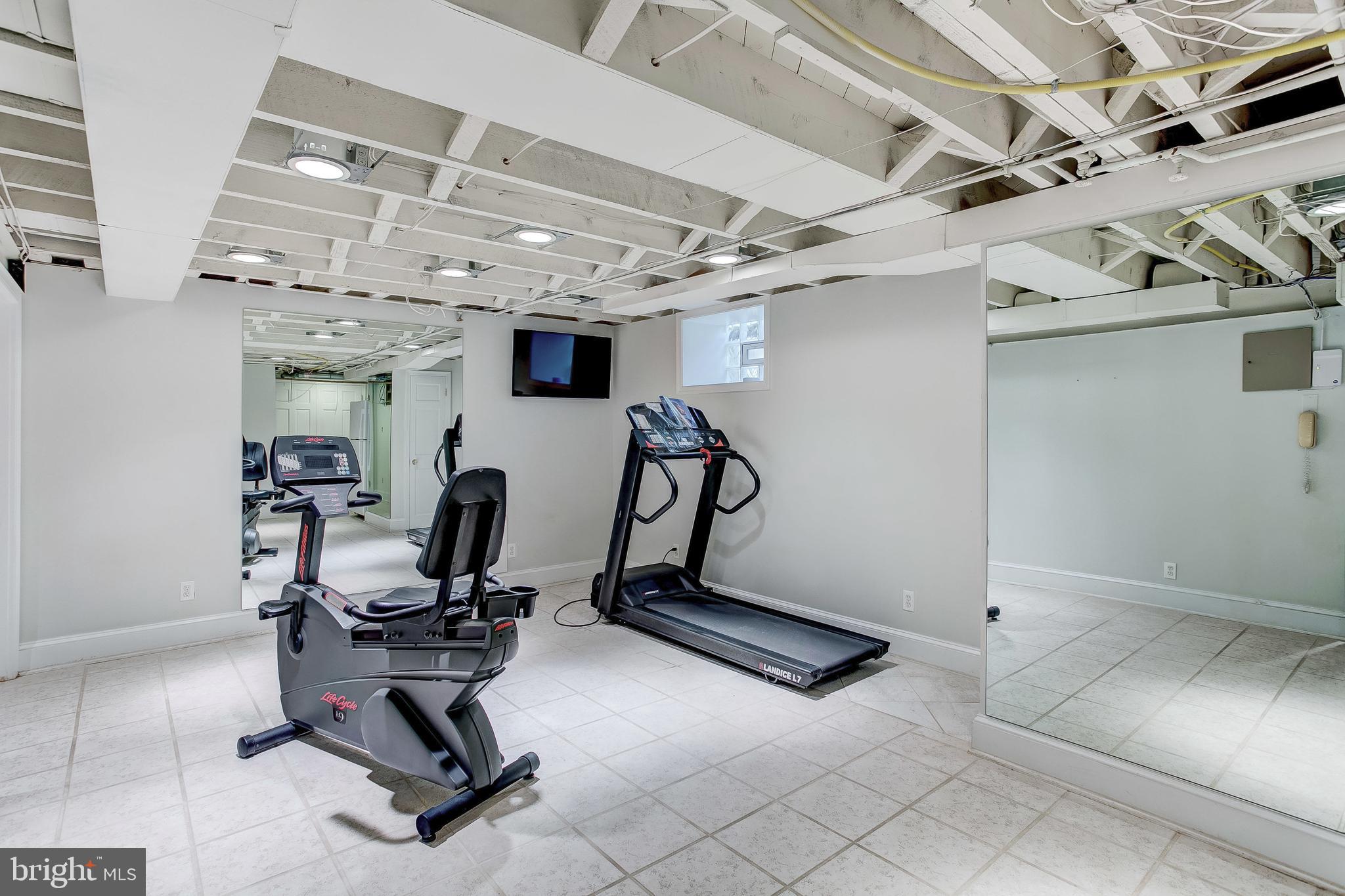 109 Enfield Road Baltimore, MD 21212 - Photo 32 of 39 Exercise Room