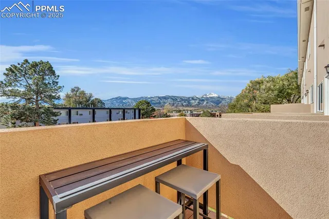 a view of sitting area with skyline