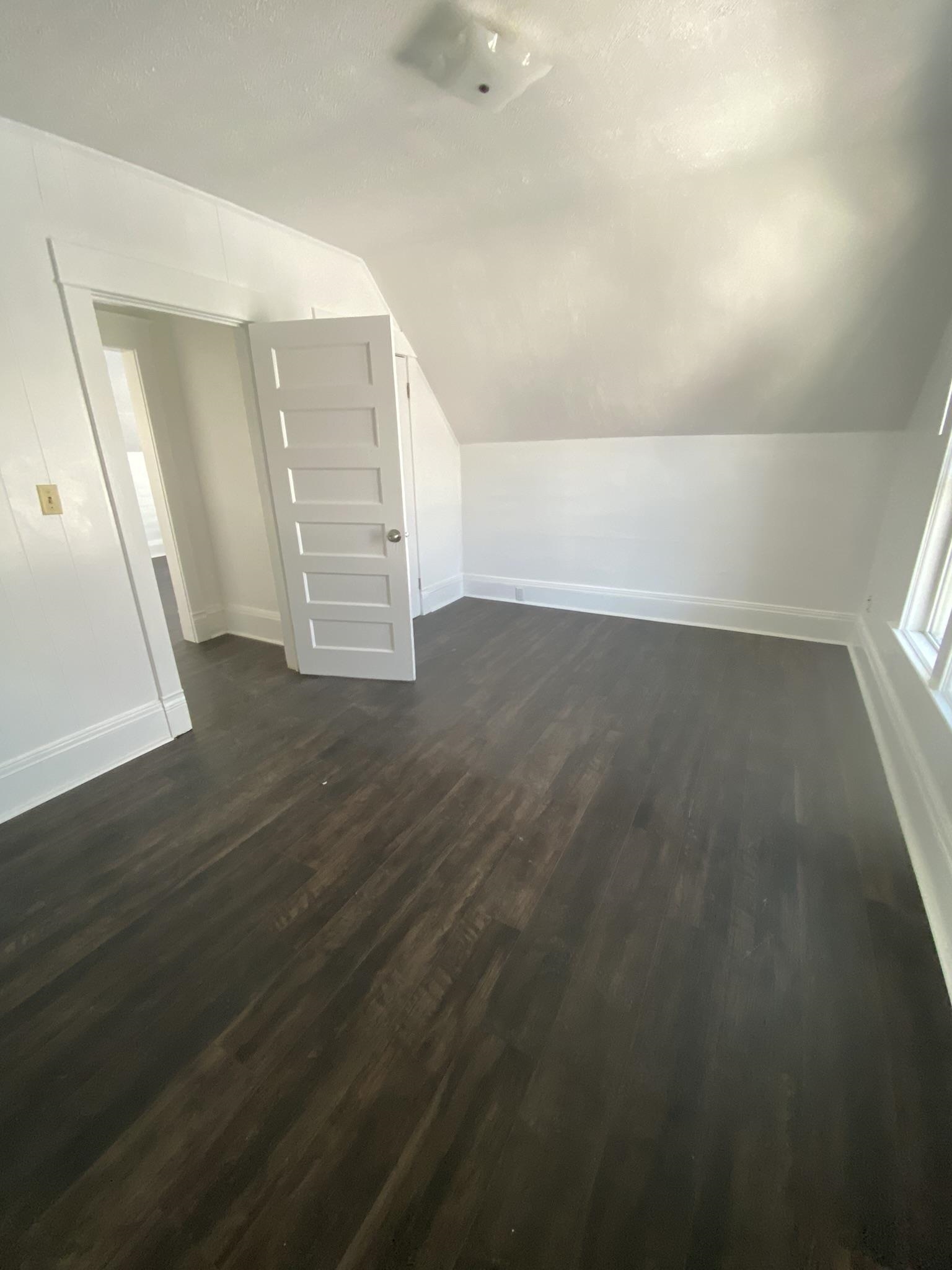 823 West Oklahoma Street Appleton, WI 54914 - Photo 6 of 12