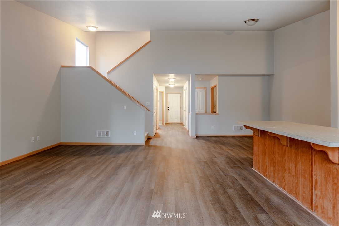 4301 Roxanna Loop Southeast Lacey, WA 98503 - Photo 13 of 23 Gallery Image 13