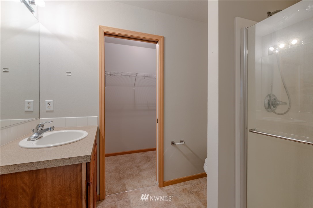 4301 Roxanna Loop Southeast Lacey, WA 98503 - Photo 15 of 23 Gallery Image 15