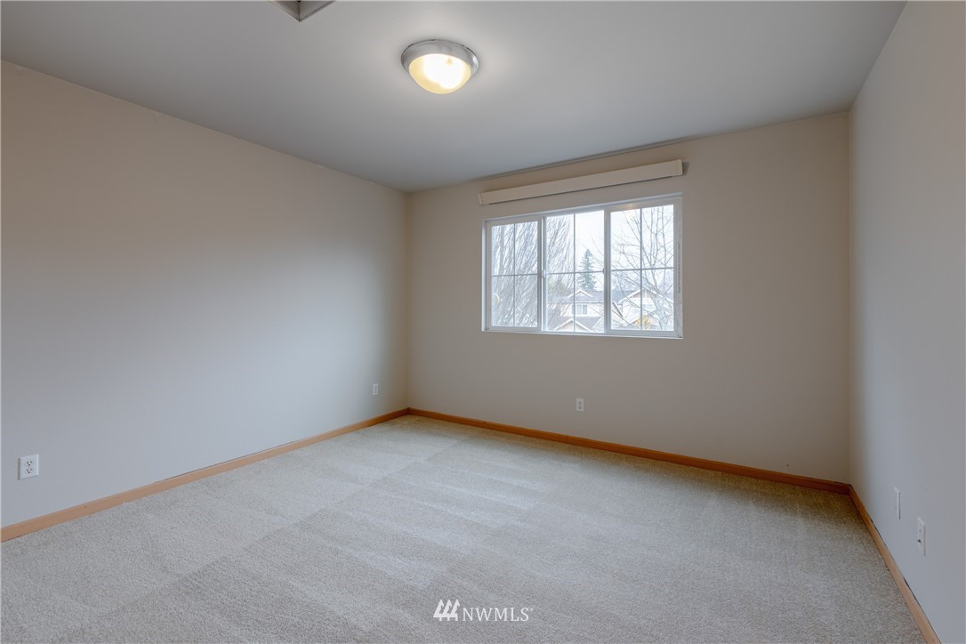 4301 Roxanna Loop Southeast Lacey, WA 98503 - Photo 17 of 23 Gallery Image 17