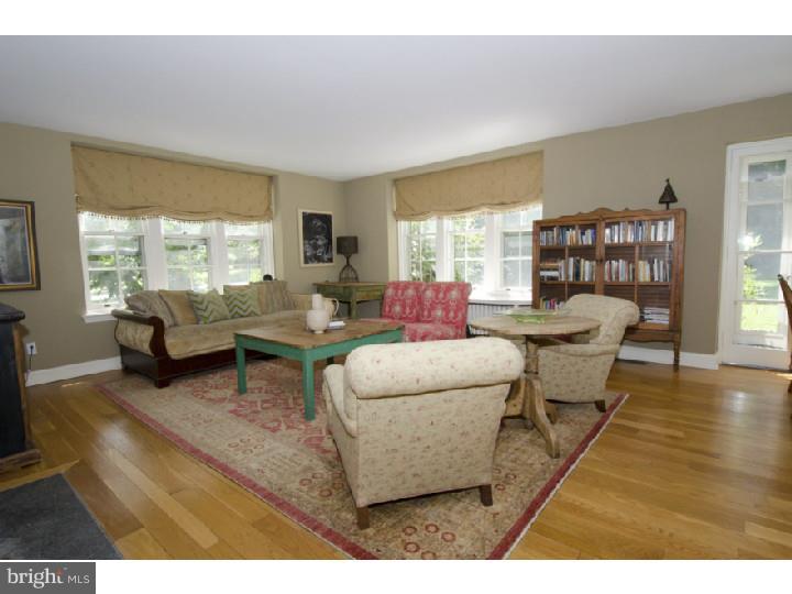 326 Fairhill Road Wynnewood, PA 19096 - Photo 3 of 25 Living Room