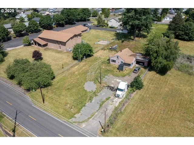 $450,000 | 14908 Northeast 28th Street, Vancouver, WA 98682