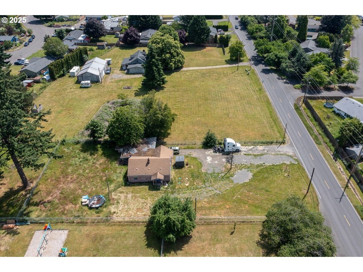 14908 Northeast 28th Street Vancouver, WA 98682 - Photo 8 of 11