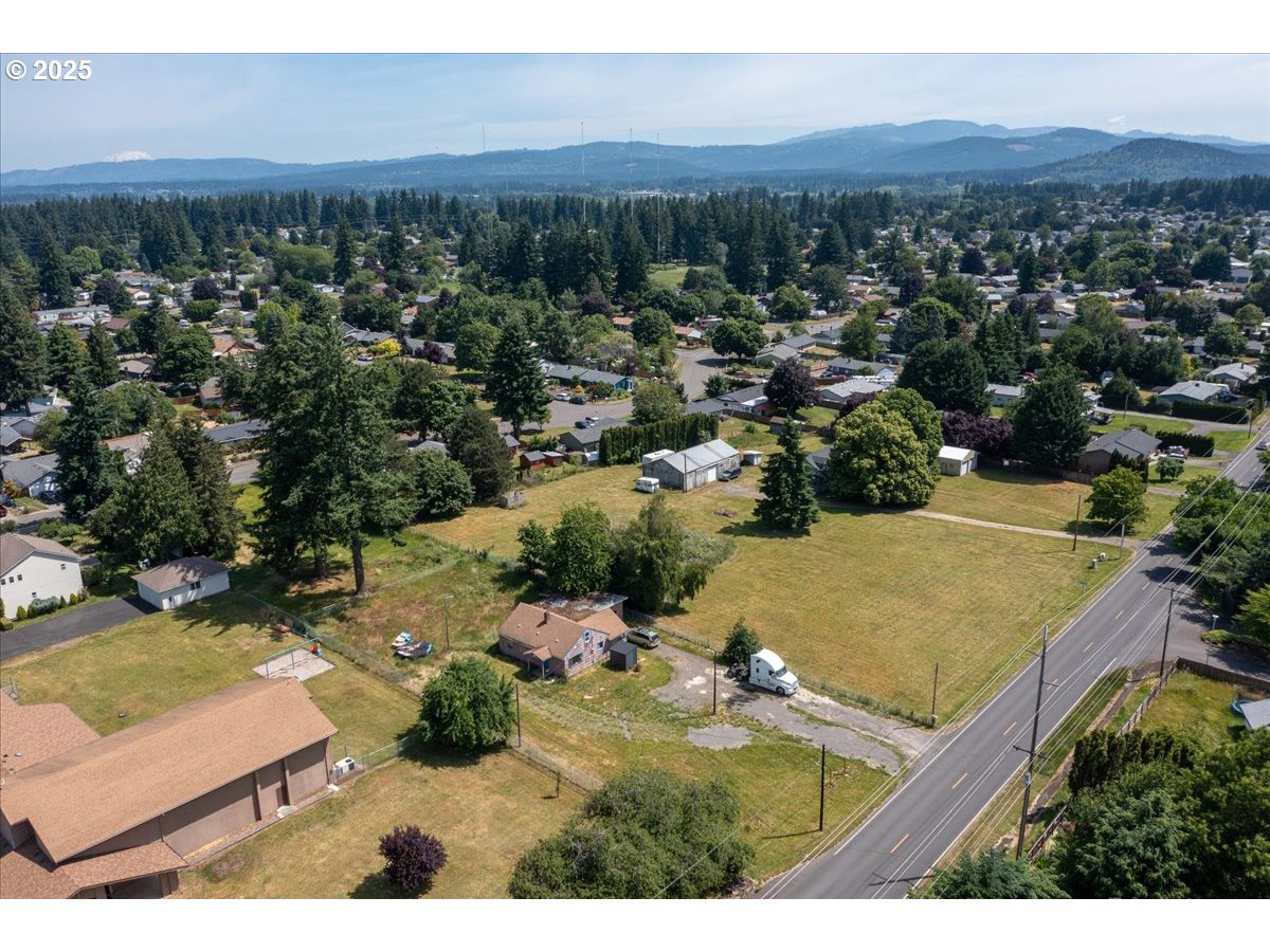 14908 Northeast 28th Street Vancouver, WA 98682 - Photo 10 of 11