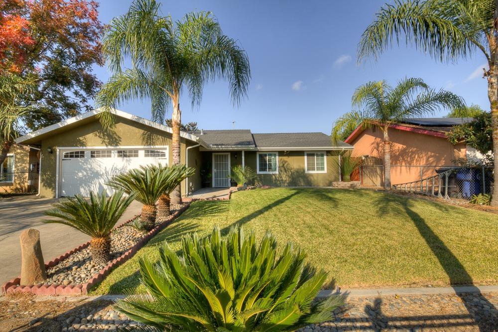 1186 East Santa Rosa Street Reedley, CA 93654 - Photo 1 of 31 Gallery Image 1