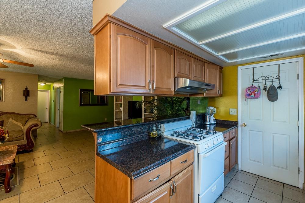 1186 East Santa Rosa Street Reedley, CA 93654 - Photo 13 of 31 Gallery Image 13