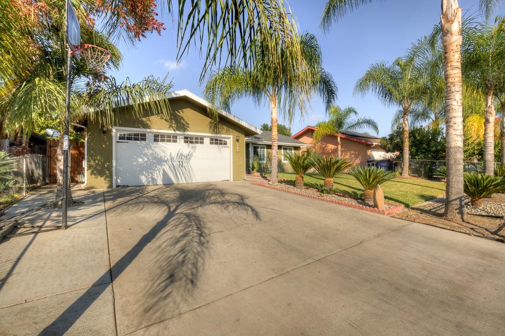 1186 East Santa Rosa Street Reedley, CA 93654 - Photo 27 of 31 Gallery Image 27