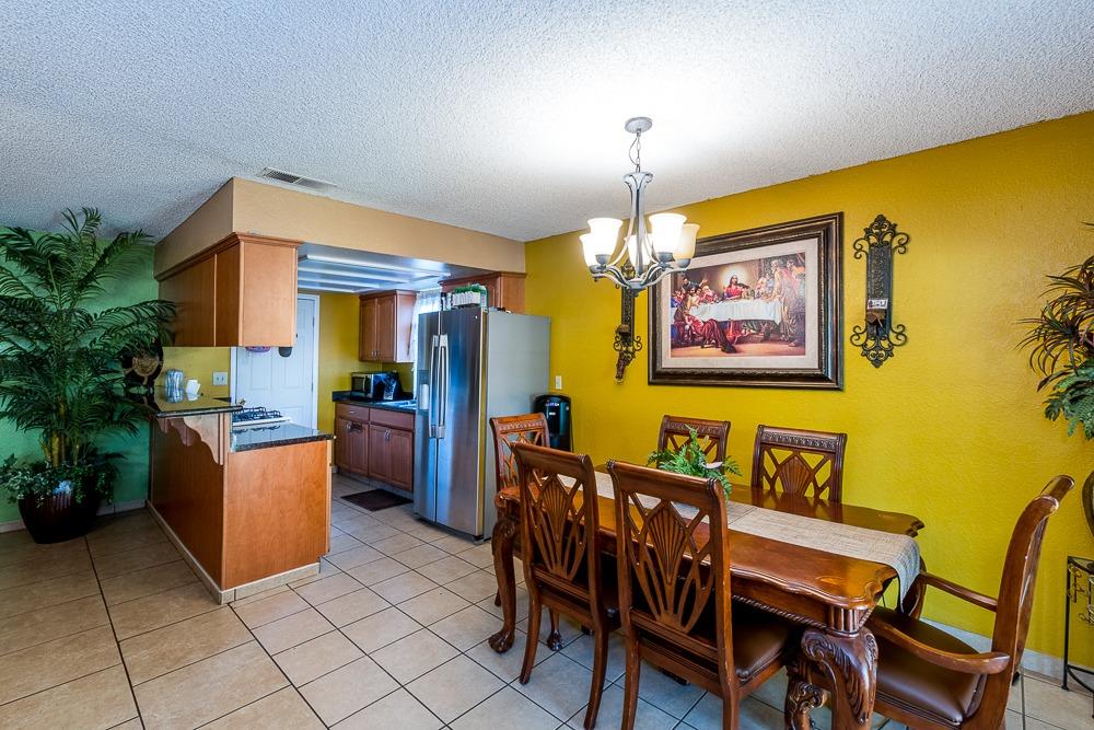 1186 East Santa Rosa Street Reedley, CA 93654 - Photo 10 of 31 Gallery Image 10