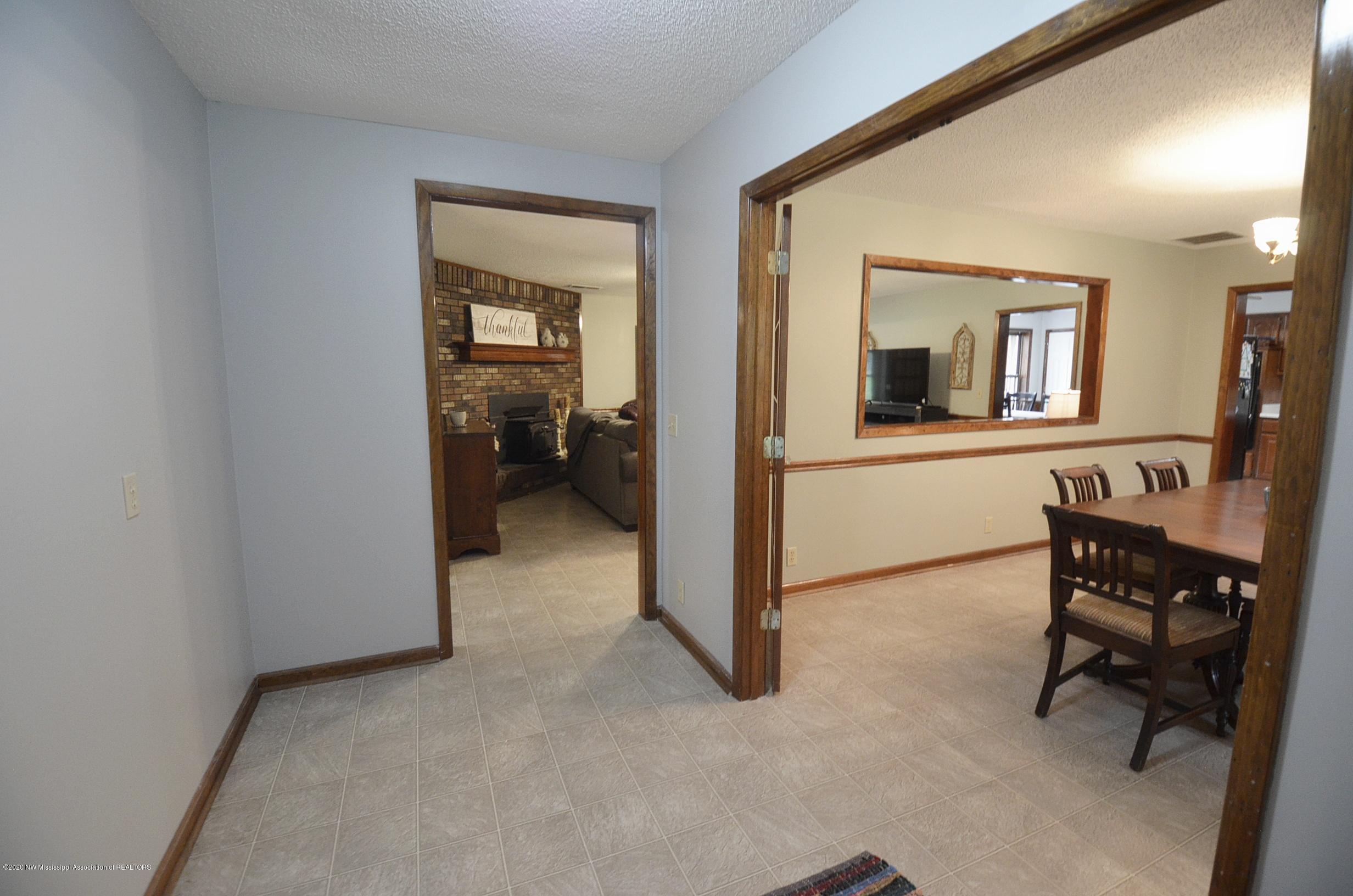 725 Walker Road Coldwater, MS 38618 - Photo 9 of 36 View from entry way
