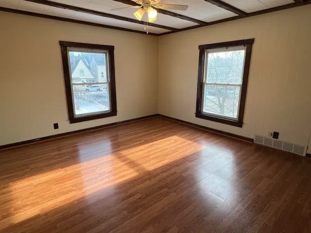 $1,800 | 804 Beech Street, Manchester, NH 03104