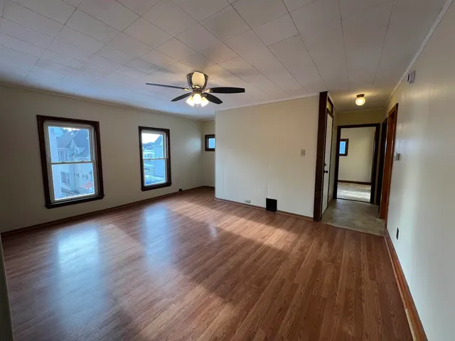 $1,800 | 804 Beech Street, Manchester, NH 03104