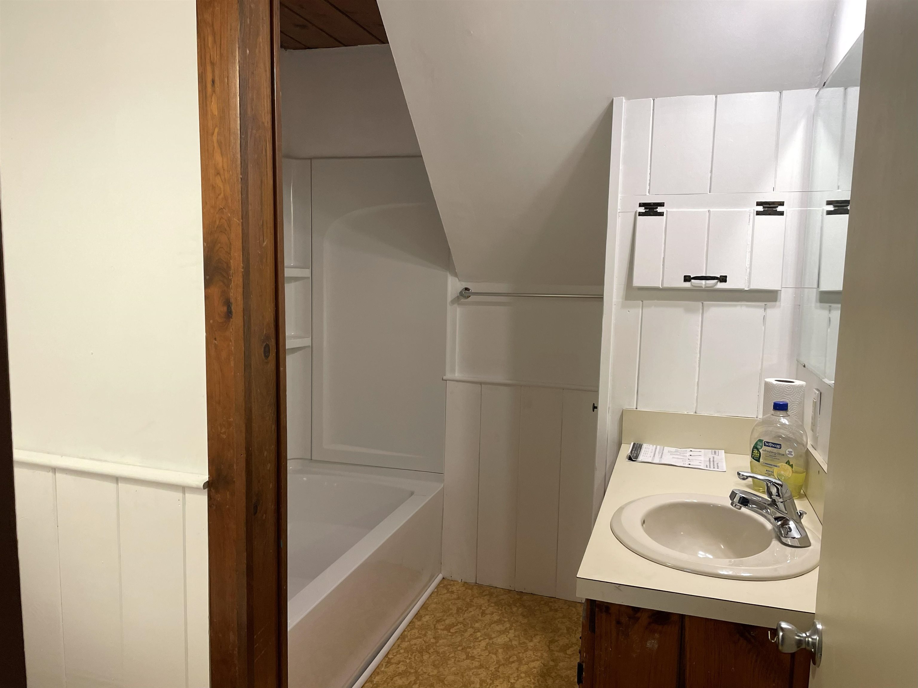 804 Beech Street Manchester, NH 03104 - Photo 7 of 15